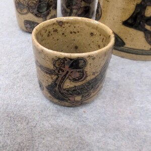 Servizio da tè vintage in ceramica dipinta a mano, teiera per 6 tazze, motivo uccelli, fiori, macchie, color beige immagine 6