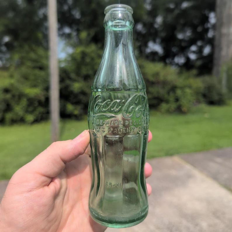 Vintage Coca-Cola Nashville TN 1965 Hobbleskirt 6.5oz Green Glass Coke Bottle image 1