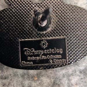 Disney Catalog Exclusive The Black Hole B.O.B. Robot Enamel Pin Sci-Fi Movie image 4