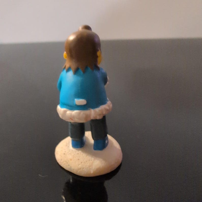 The Simpsons Hawthorne Village Nelson Muntz Christmas Figure 2004 91820 D image 3