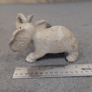 UGC Vintage Ceramic Elephant Figurine White Trunk Up Taiwan Decor VG image 2