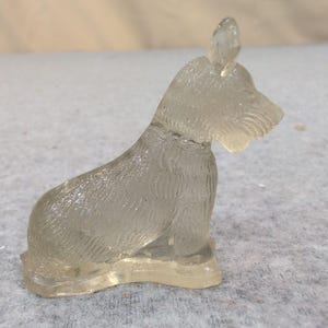 Vintage Miniature Translucent Glass Scottie Dog Figurine Scottish Terrier Decor image 3