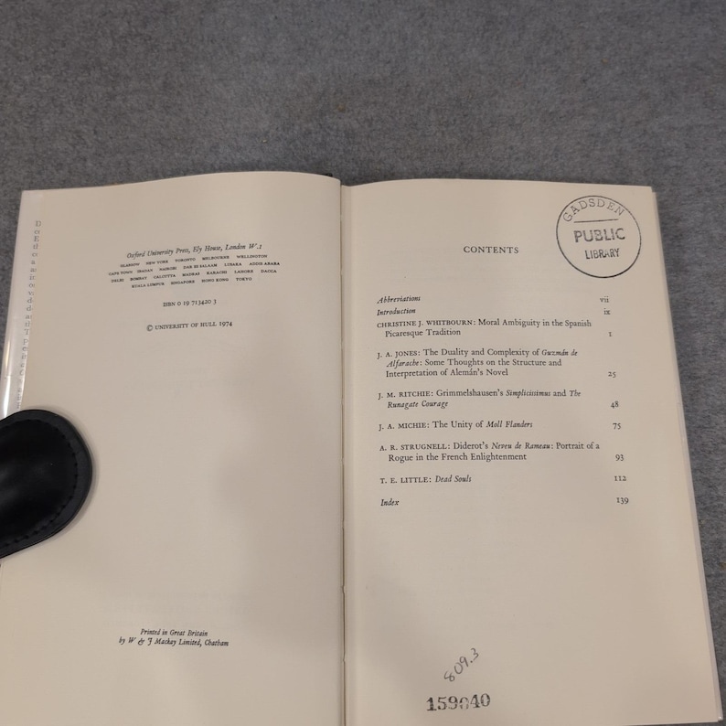 Pícaros y estafadores, Christine J. Whitbourn, Oxford University Press, 1974, tapa dura imagen 2