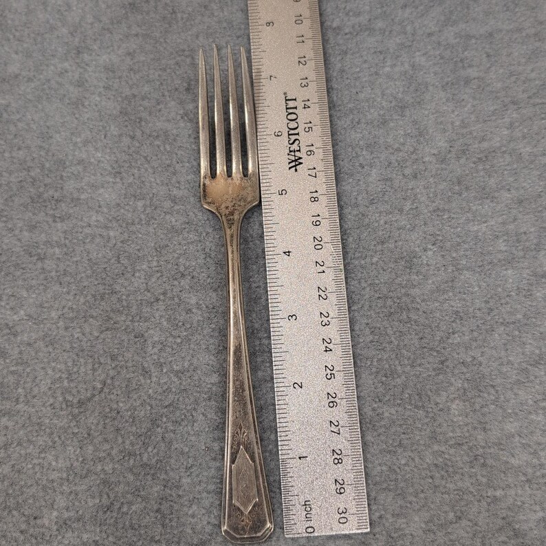 Wm A Rogers A1 Plus Silverplate Art Deco Dinner Fork Etched Handle image 4