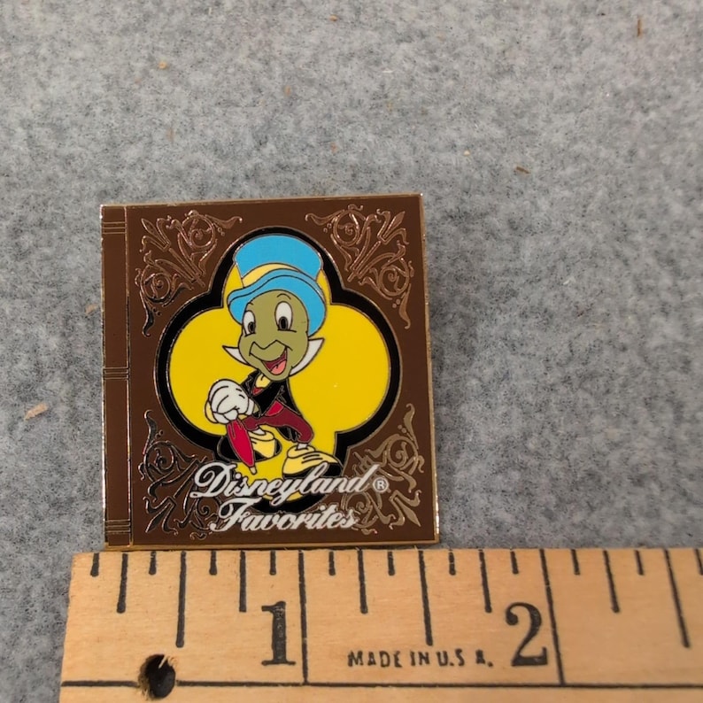 Disney Jiminy Cricket Pinocchio Disneyland Favorites 2002 Trading Pin image 2