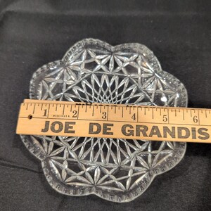 Avon Clear Pressed Glass Trinket Dish Starburst Pattern Scalloped Beaded Rim image 4