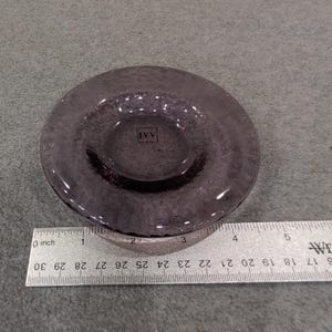 IVV Selezione Amethyst Purple Mouth Blown Glass Dish Made in Italy Textured image 4
