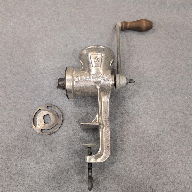 Handmatige vleesmolen Keystone nr. 2 Vintage zilver gegoten metalen handslinger klem op afbeelding 1