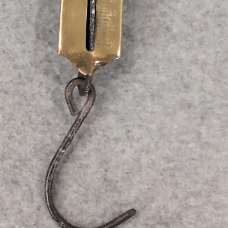 c. 1900 P.S. & W. Co. Antique Brass Spring Scale 25lb Star Logo Primitive Tool image 6