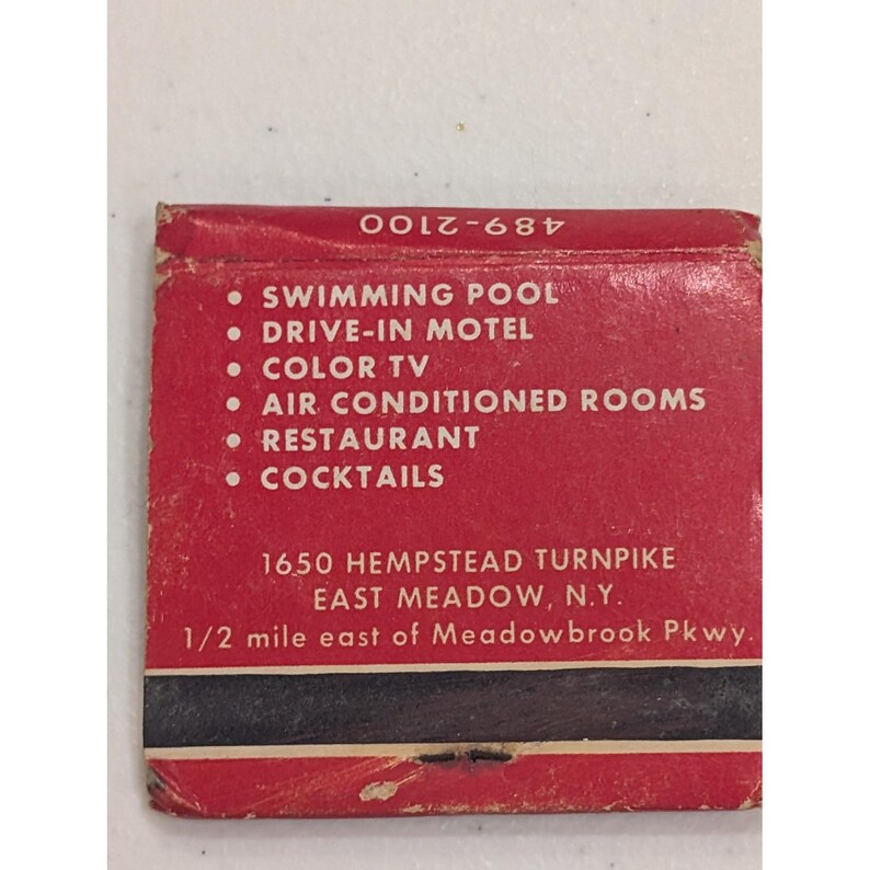 Vintage Coliseum Motor Inn Matchbook Nassau Coliseum NY Advertising image 2