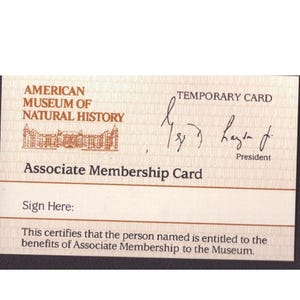 American Museum of Natural History Associate Membership Temporary Card Vintage image 1