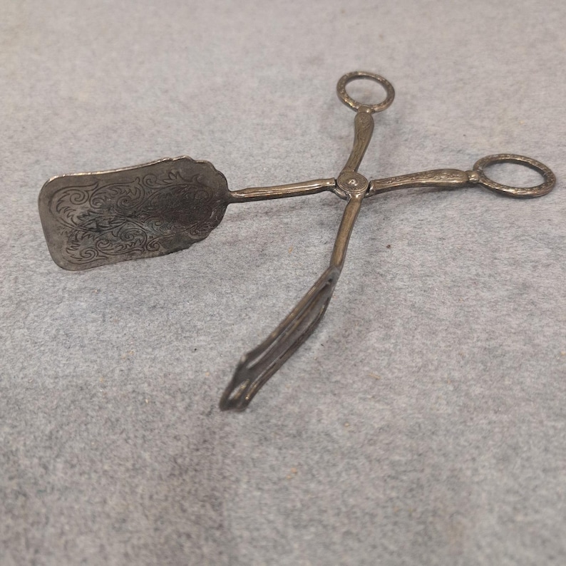 Vintage Silverplate Zinc Alloy Pastry Tongs Ornate Scroll Engraved Server image 1