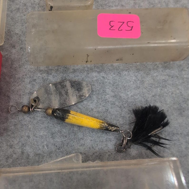 Lot of 4 Vintage Fishing Lures Spinner Baits Plugs Lure Set image 5