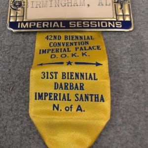 1975 D.O.K.K. Knights of Khorassan Imperial Sessions Milwaukee-delegatmärke bild 3