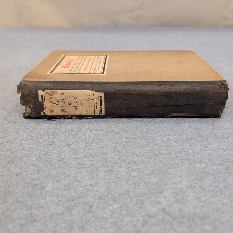 Books in Black or Red Edmund Lester Pearson 1923 First Edition Macmillan HC image 3