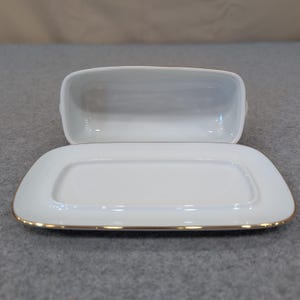 Noritake White Porcelain Butter Dish with Lid Gold Trim Made in Japan NA310 image 2