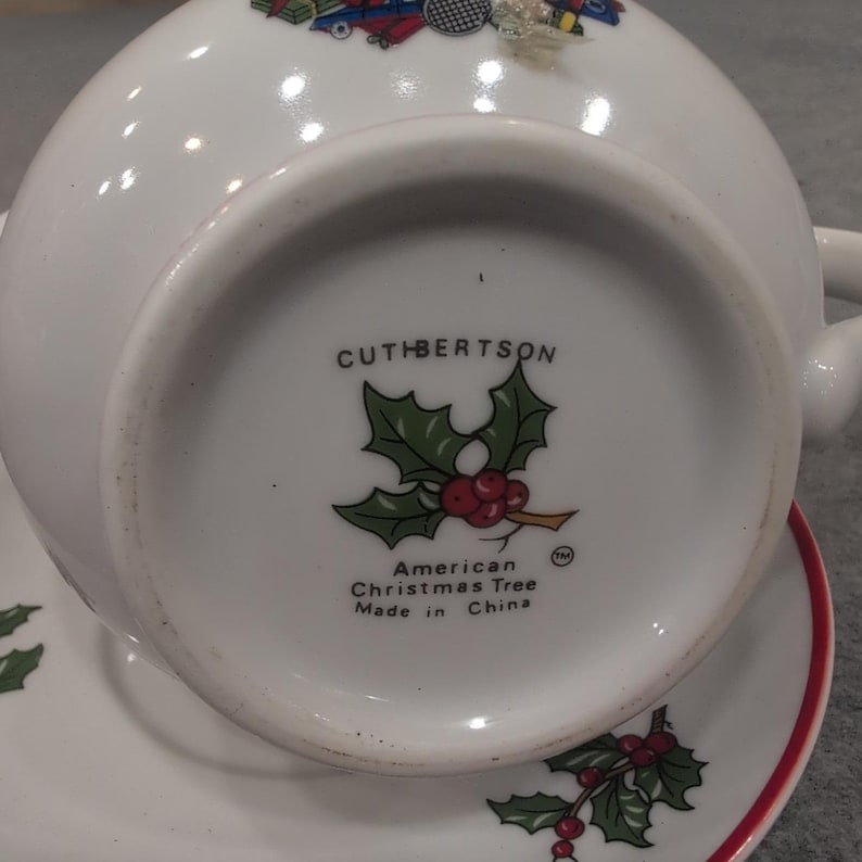 Cuthbertson American Christmas Tree Gravy Boat and Underplate Saucer Set White image 3