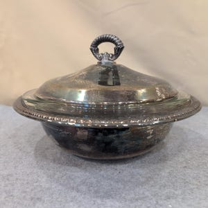 Vintage Silver Plated FB Rogers Bowl w/ Pyrex Casserole Dish w/ Lid image 1