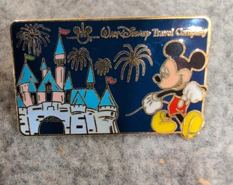 Walt Disney Travel Company Mickey Mouse Castle Fireworks Limited Edition Pin