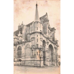 Vintage 1945 Eglise Notre-Dame Villeneuve-sur-Yonne France RPPC Postcard Gothic image 1
