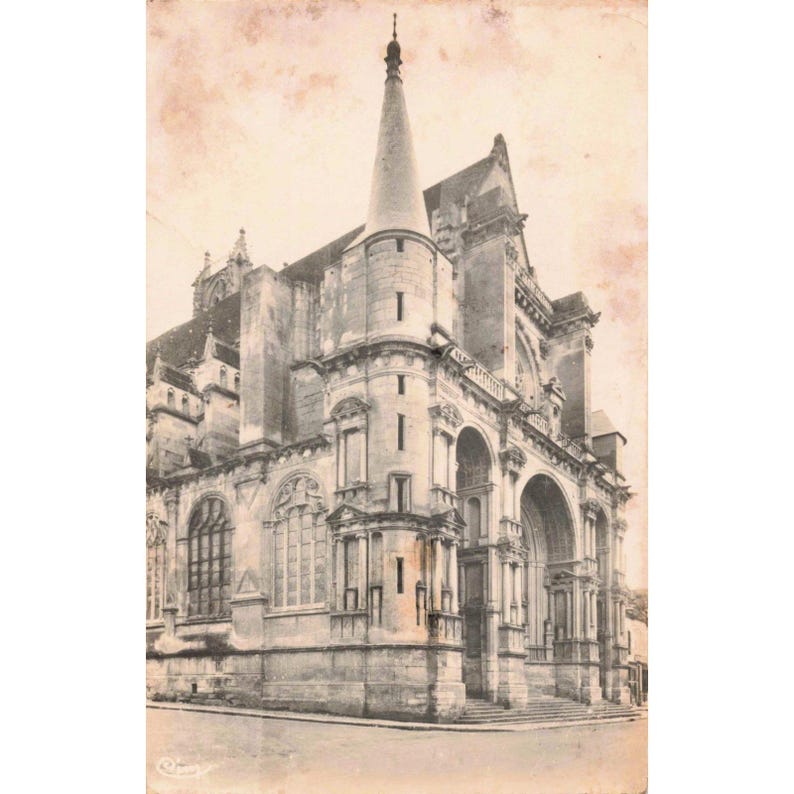 Vintage 1945 Eglise Notre-Dame Villeneuve-sur-Yonne France RPPC Postcard Gothic image 1