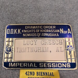 1975 D.O.K.K. Knights of Khorassan Imperial Sessions Milwaukee-delegatmärke bild 2