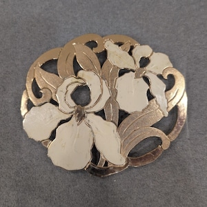 Vintage Wm. A. Rogers Ltd Floral Iris Silverplate Trivet Hot Plate Decor NA311 image 1