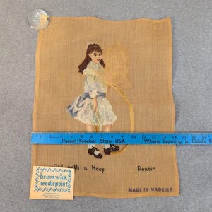 Lienzo para bordar Brunswick, Chica Renoir con aro P-965, Hecho en Madeira imagen 3