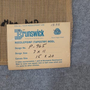 Lienzo para bordar Brunswick, Chica Renoir con aro P-965, Hecho en Madeira imagen 5