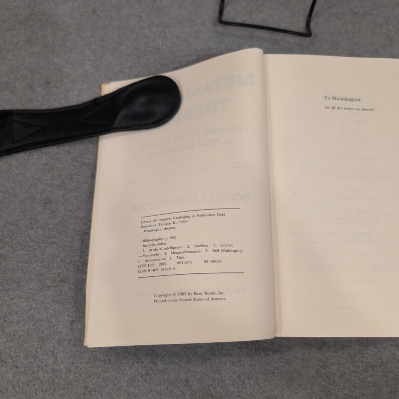 Metamagical Themas Douglas Hofstadter 1st Edition 1985 Mind and Pattern Book image 2