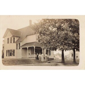RPPC Victorian House Four Women Real Photo Postcard CYKO c1910 Antique image 1