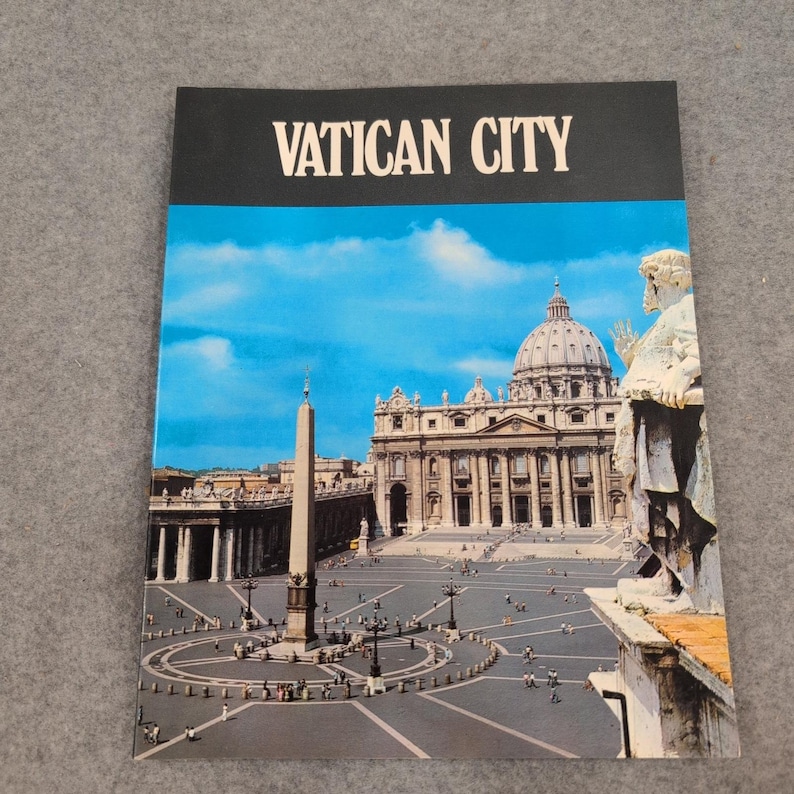 Vatican City Monumenti Musei e Gallerie Pontificie Francesco Roncalli 1981 Book image 1