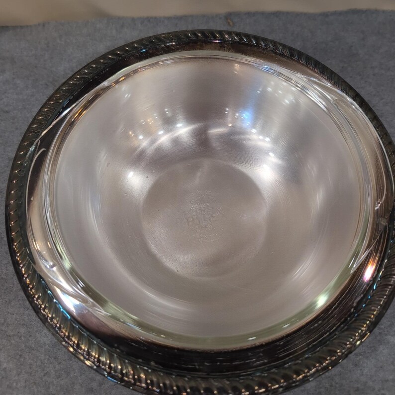 Vintage Silver Plated FB Rogers Bowl w/ Pyrex Casserole Dish w/ Lid image 5