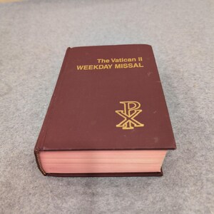 The Vatican II Weekday Missal St Paul Editions 1975 Hardcover Catholic Prayer image 2