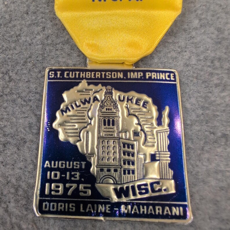 1975 D.O.K.K. Knights of Khorassan Imperial Sessions Milwaukee-delegatmärke bild 4