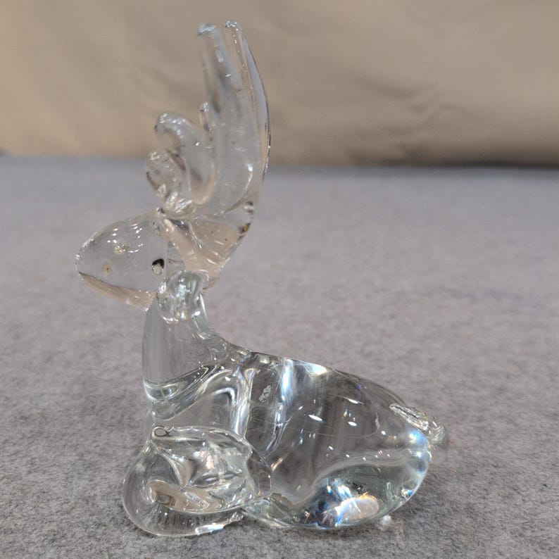 Vintage Silvestri Mouth Blown Clear Glass Reindeer Resting Figurine Decor image 1