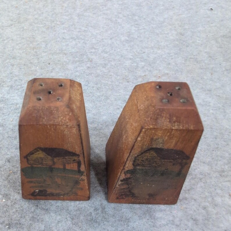 Vintage Hand Painted Wooden Cabin Salt and Pepper Shakers Rustic Folk Art Set image 2