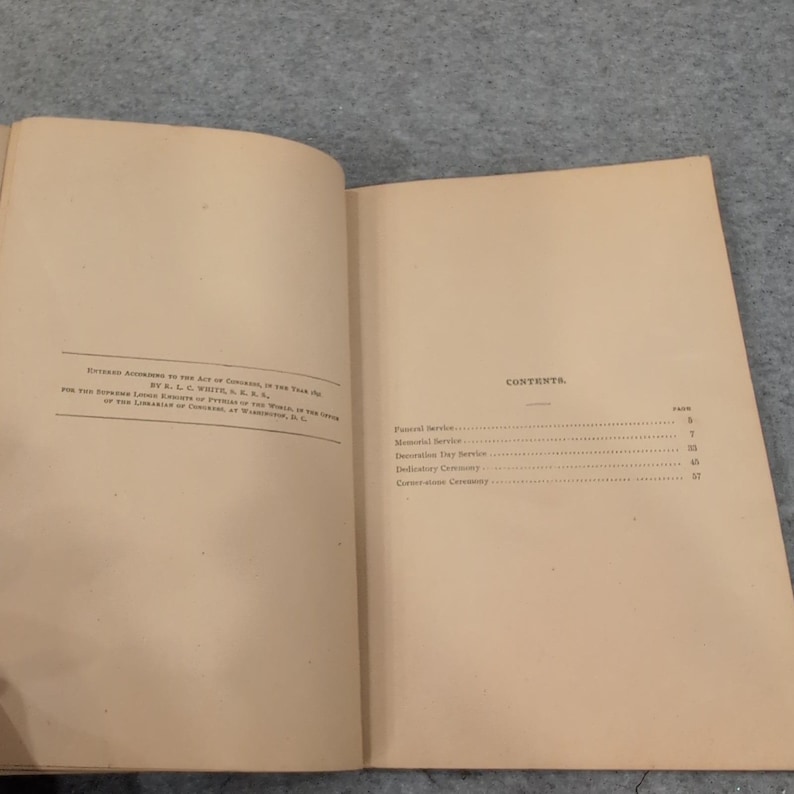 Libro de rituales y servicio de los Caballeros de Pythias, lote de 2, década de 1890, 1947. imagen 5