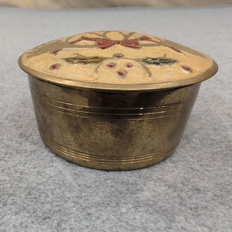 Vintage Brass Trinket Box Decorative Enamel Floral Bow Lid image 5