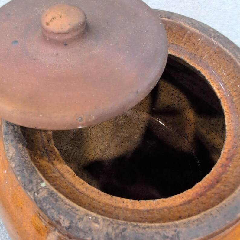 Antique Brown Glazed Stoneware Bean Pot with Lid Ribbed Base Dual Handles image 6