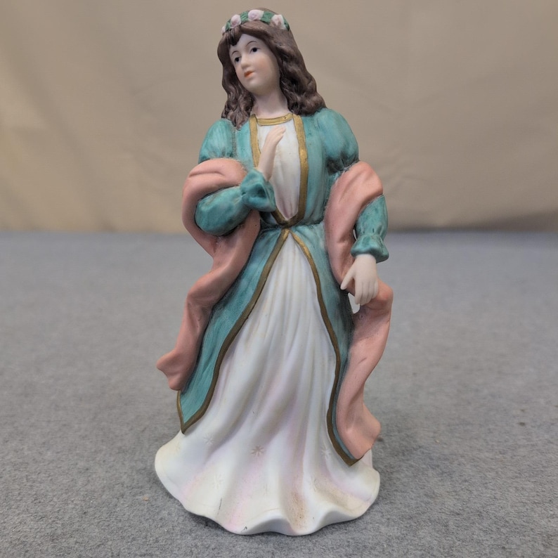 Homco 1486 Vintage Porslin Damfigur Blågrön Klänning Rosa Sjal Malaysia bild 1