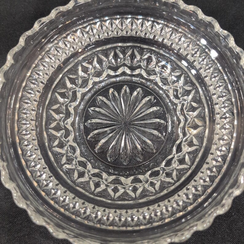 Vintage Clear Pressed Glass Bowls Diamond Point Sunburst Scalloped Rim Set of 2 image 3