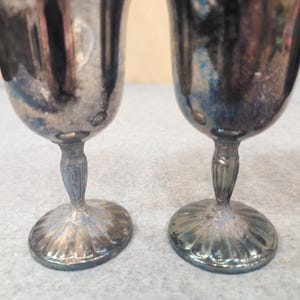 International Silver Co Silverplate Wine Goblets Set of 4 Fluted Base Patina image 2