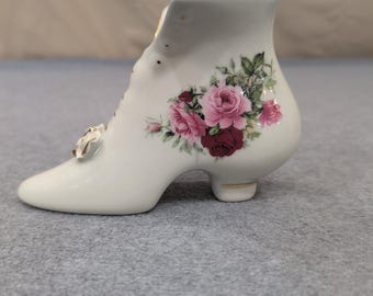 Formalities by Baum Bros White Ceramic Victorian Style Shoe Figurine Floral Rose