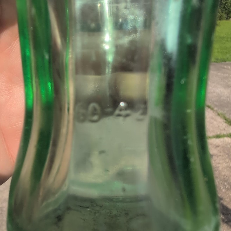 Vtg Coca-Cola Etowah Tenn 1960 Hobbleskirt 6.5 oz Green Glass Coke Bottle image 3