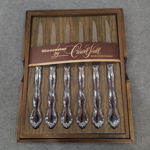 Carvel Hall Gloucester Steak Knives Set of 6 Vintage Silverplate Wooden Case image 1