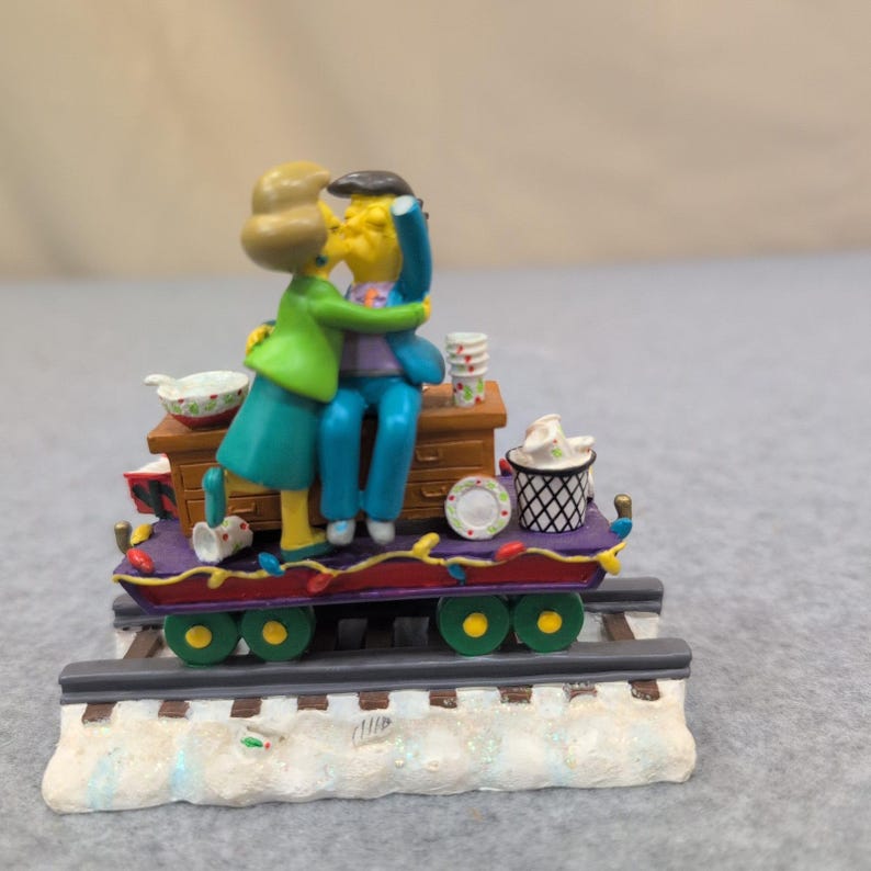 The Simpsons Christmas Express Class is in Session Skinner Edna Sculpture 2003 image 3