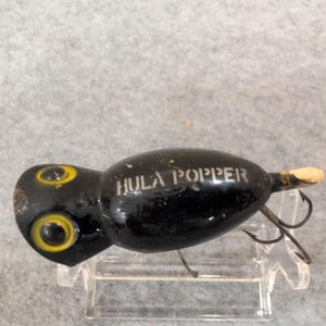 Vintage Fred Arbogast Hula Popper 5/8 oz Black Bass Fiskedrag med Ask bild 5
