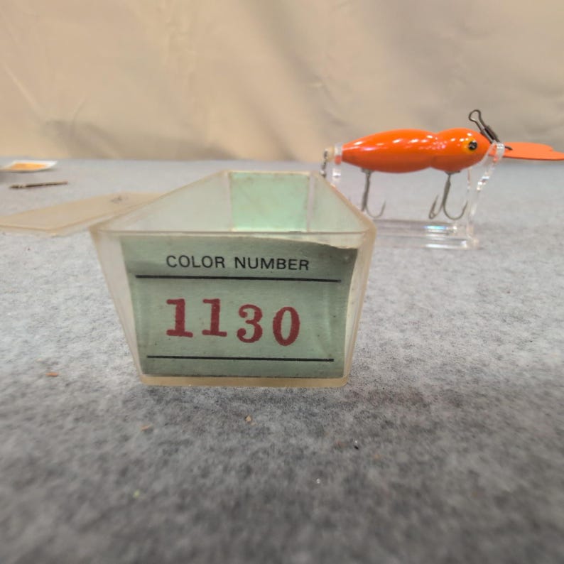 Whopper Stopper Hellbender Esca da pesca vintage arancione 1130 con scatola immagine 3