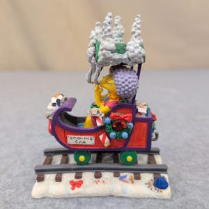 The Simpsons Christmas Express Smoking Car Patty Selma 2003 Sculpture 0454 image 1